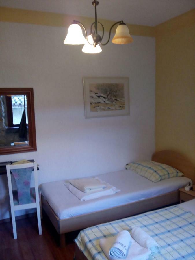 Apartman I Sobe Cule Cres Exterior photo