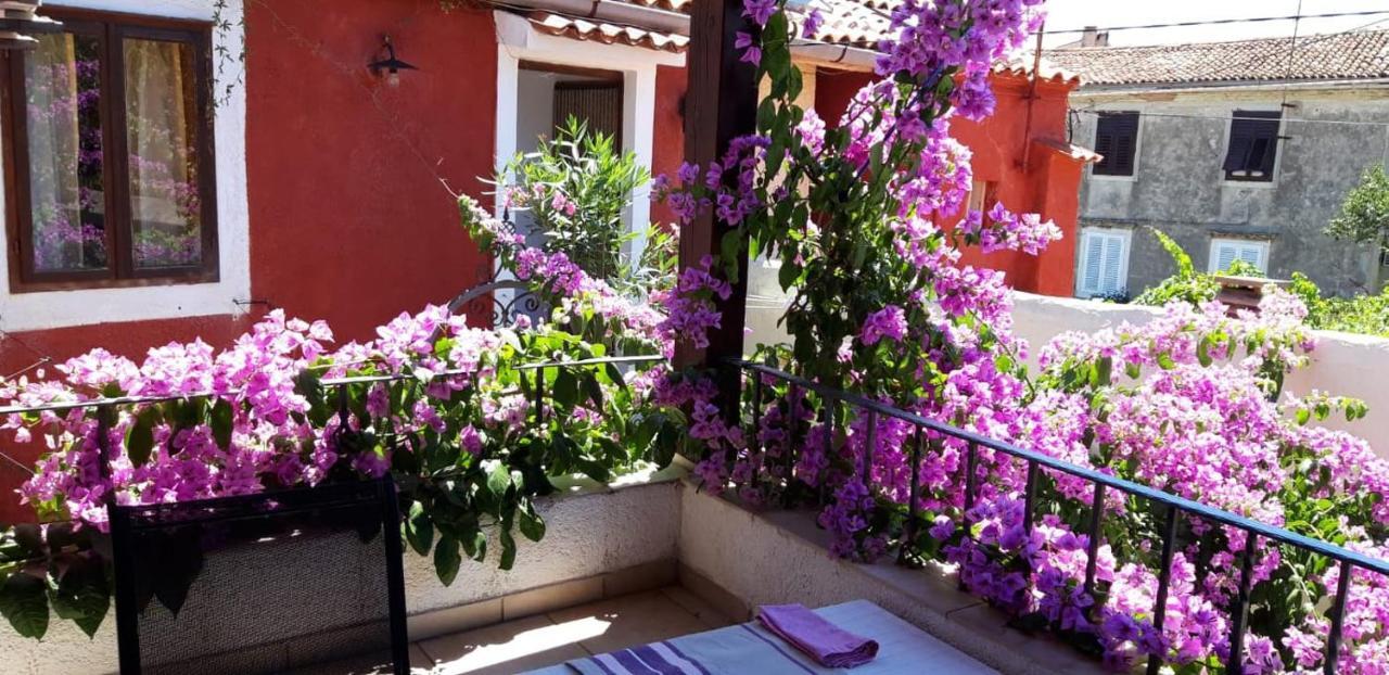 Apartman I Sobe Cule Cres Exterior photo